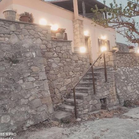Georgia'S Village House Kalathenai Екстериор снимка